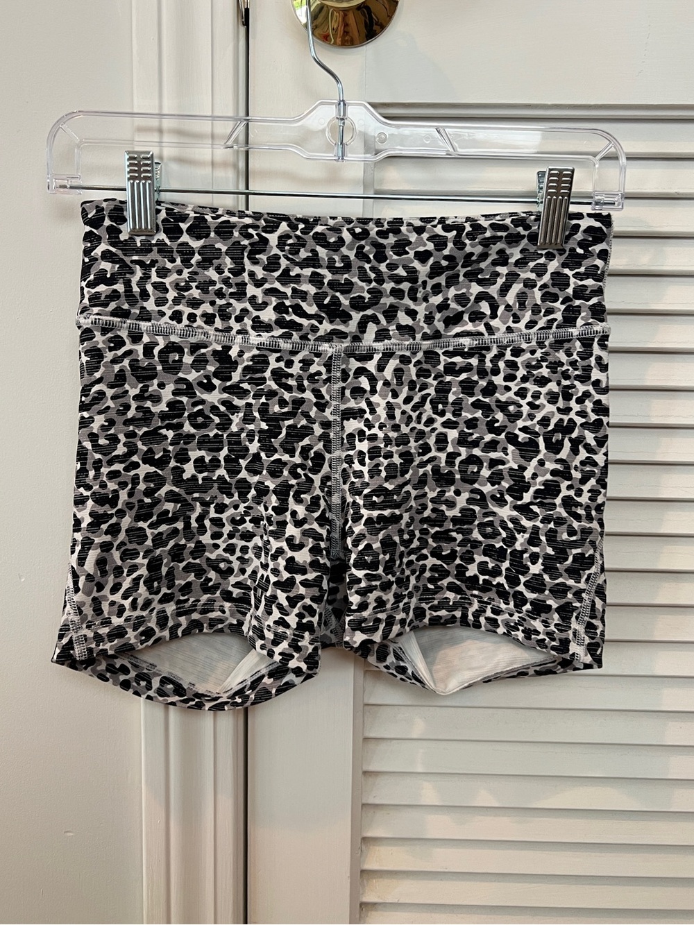 Outdoor Voices Leopard Print Animal Print Biker Shorts Workout Athletic Size S